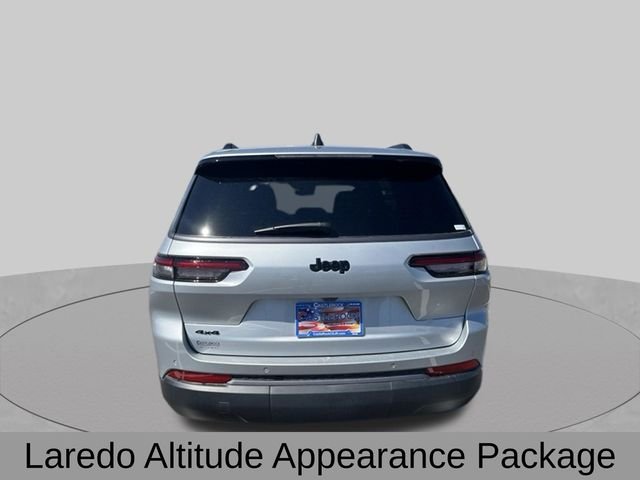 New 2026 Silver Zynith Exterior Paint Jeep Altitude image 6