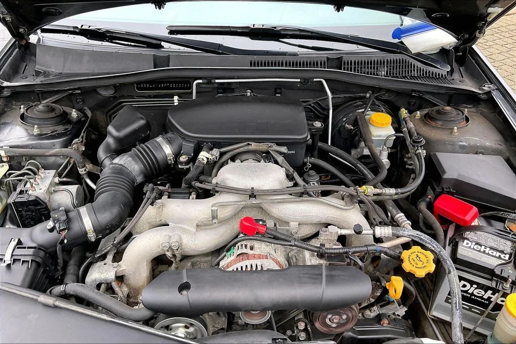 Used 2009 Gray Subaru 2.5i image 9