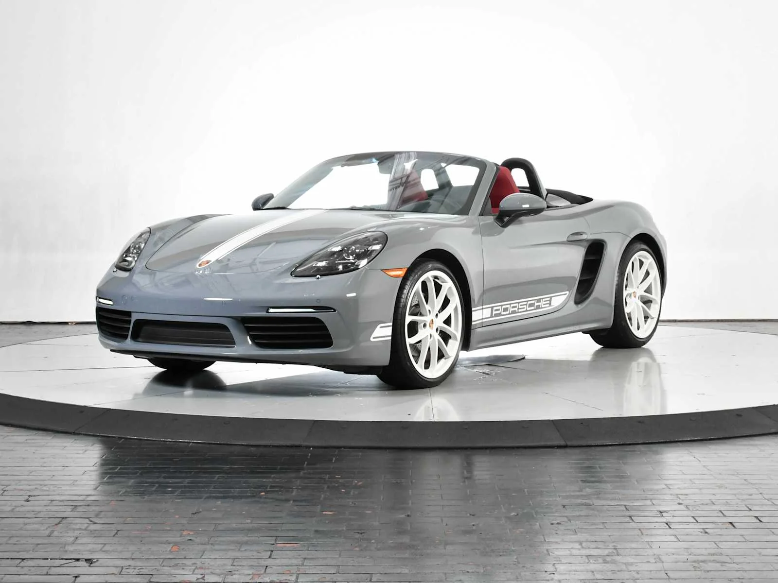 2024 Porsche 718 Boxster Style Edition's photo