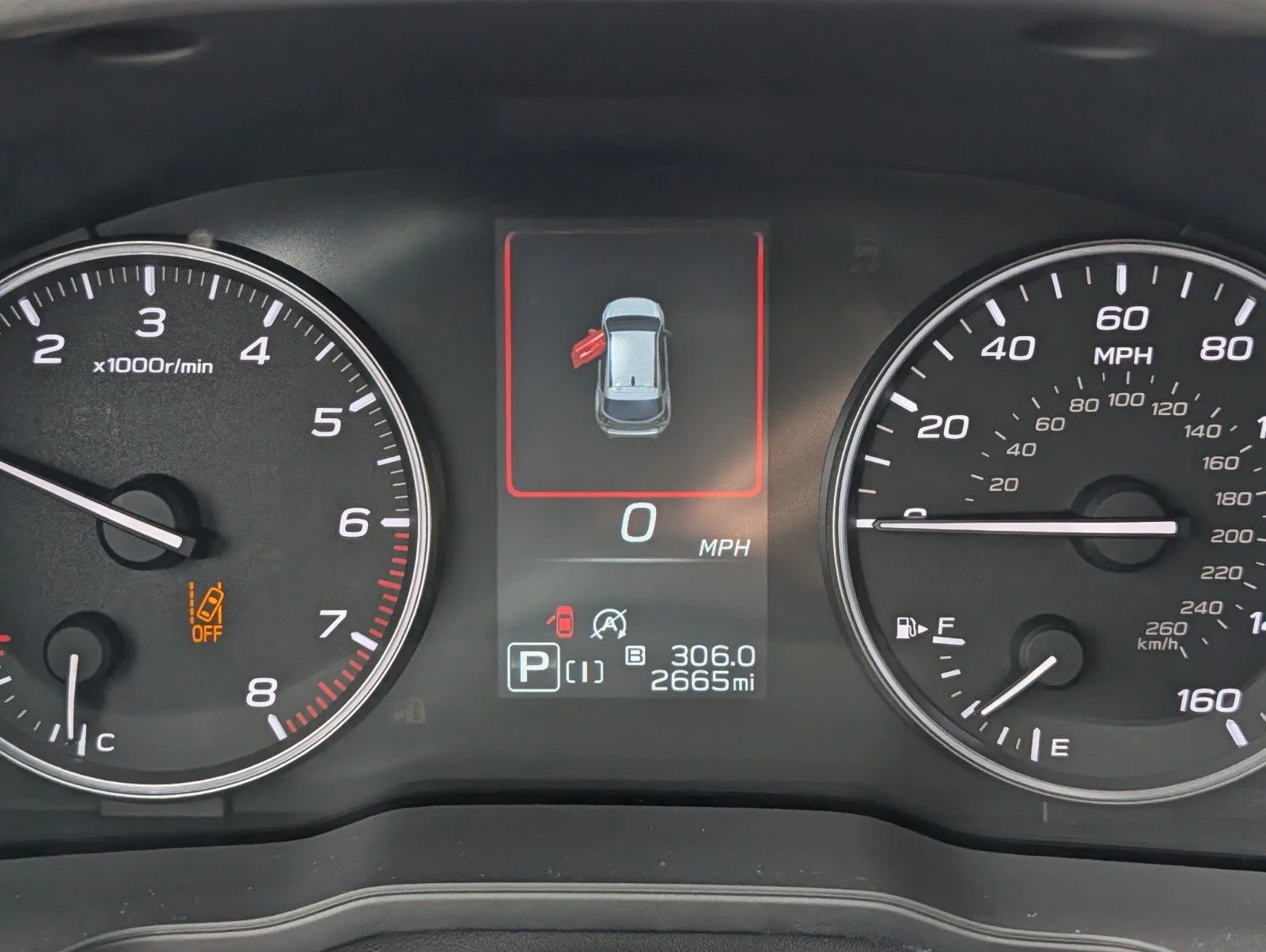 Used 2025 Silver Subaru Premium image 26