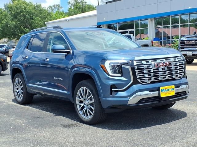 2026 GMC Terrain Denali - Photo 3