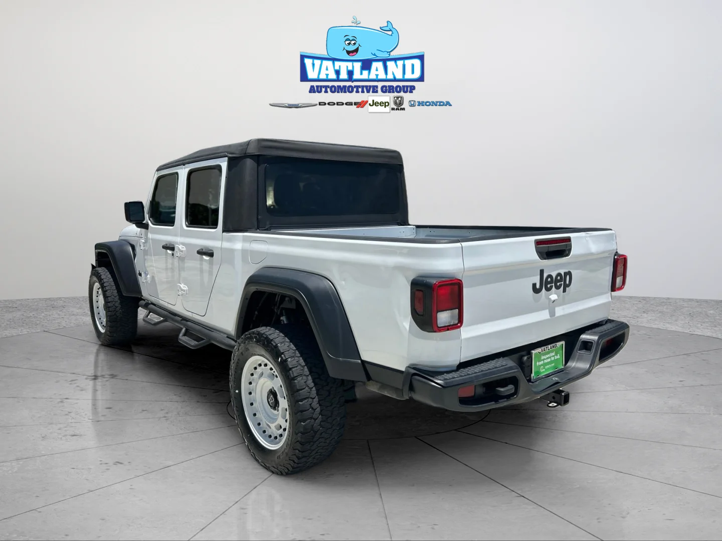 Used 2020 Bright White Clearcoat Jeep Sport image 3