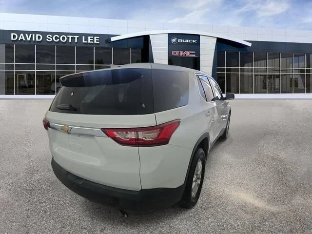 Used 2020 SUMMIT WHITE Chevrolet LS image 4