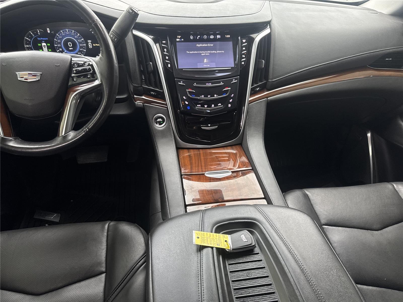 Used 2020 CRYSTAL WHITE TRICOAT Cadillac Premium Luxury image 15