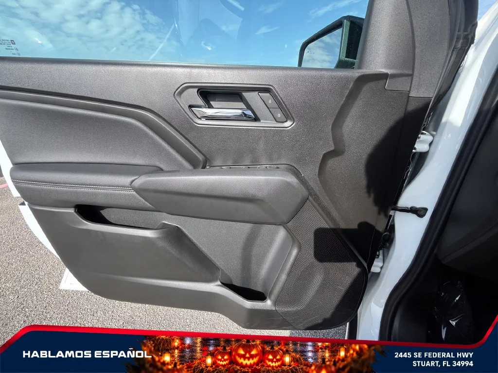New 2026 Summit White GMC Elevation image 23