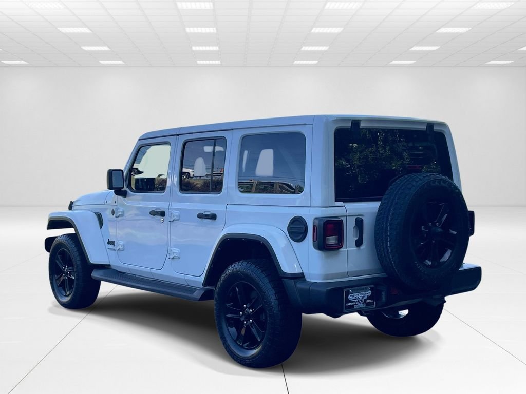 Used 2021 White Jeep Unlimited Sahara Altitude image 4
