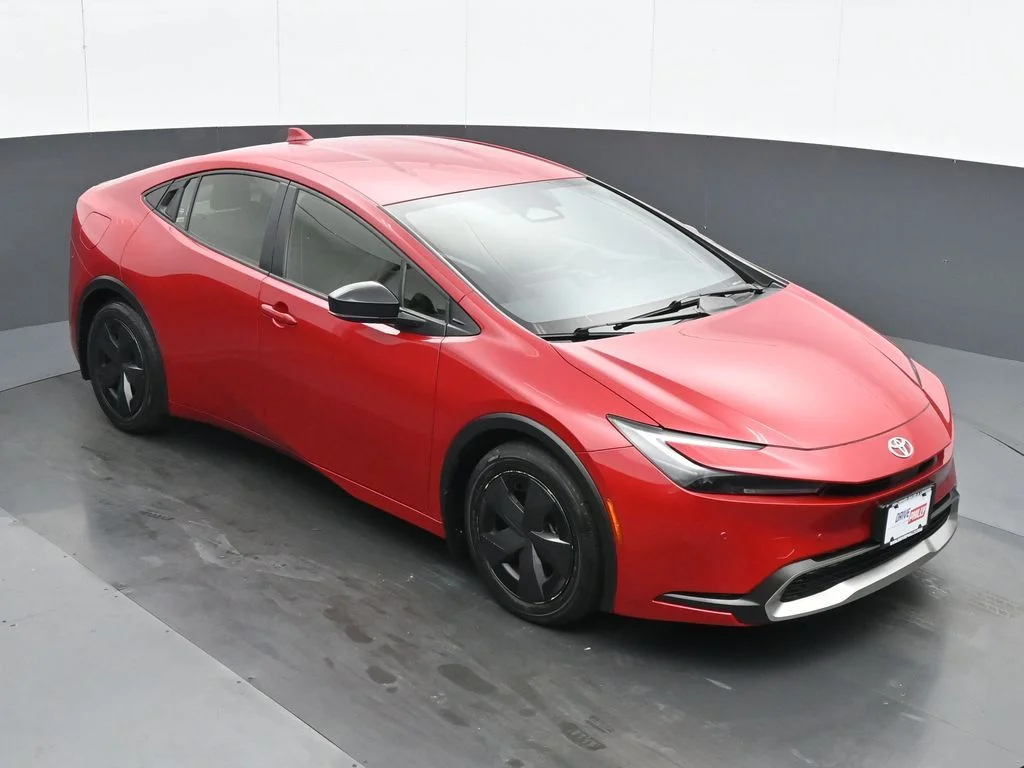 Used 2023 Red Toyota SE image 28