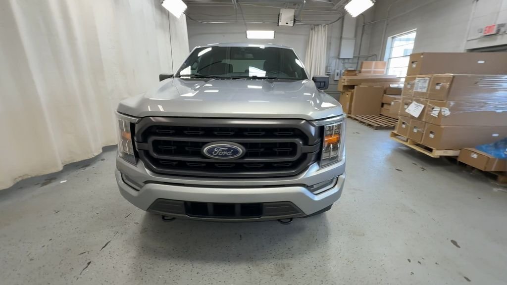 Used 2021 Silver Metallic Ford XLT image 3