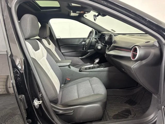 Used 2025 Mosaic Black Metallic Chevrolet 1RS image 4