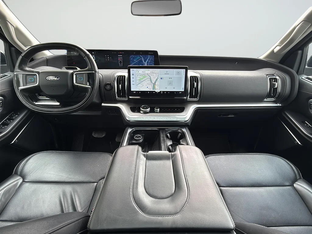 Used 2025 Black Ford Platinum image 14
