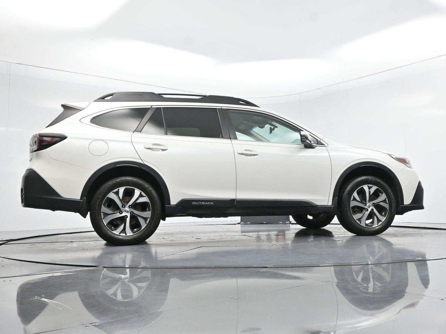 Used 2022 Crystal White Pearl Subaru Limited image 47