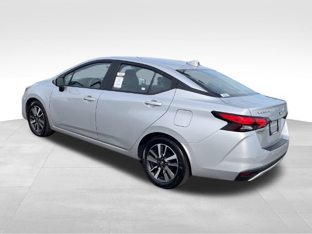Used 2024 Silver Nissan 1.6 SV image 3