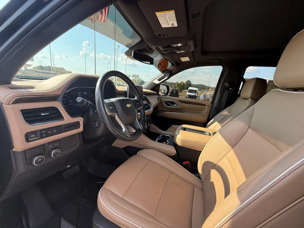 Used 2023 Black Chevrolet Premier image 20
