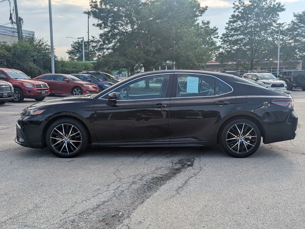 Used 2022 Black Toyota SE image 4