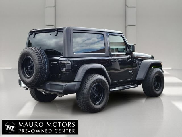 Used 2020 Black Jeep Sport S image 4