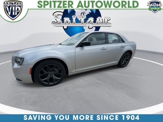 Used 2023 Silver Chrysler Touring image 4