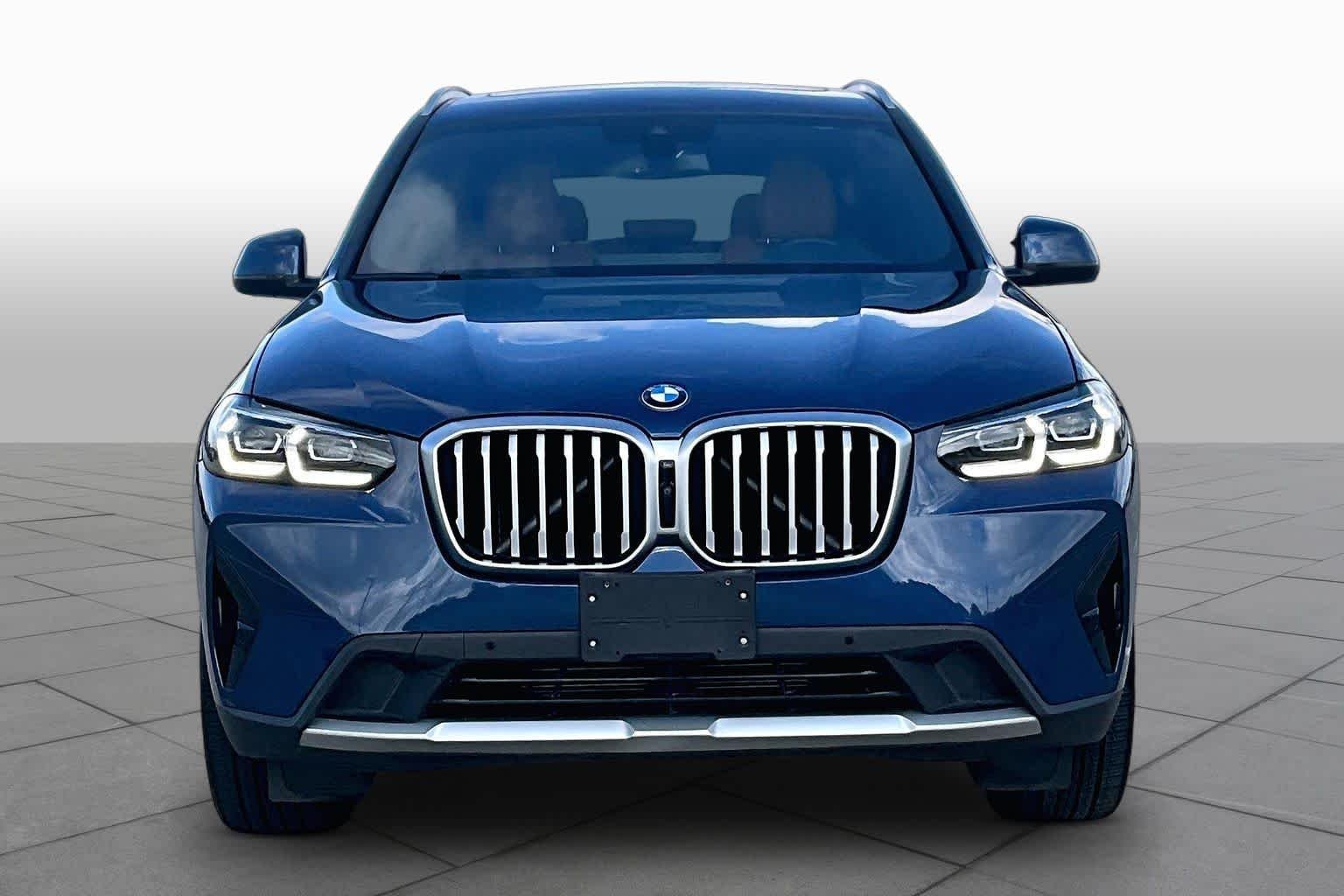 Used 2023 Phytonic Blue Metallic BMW sDrive30i image 3