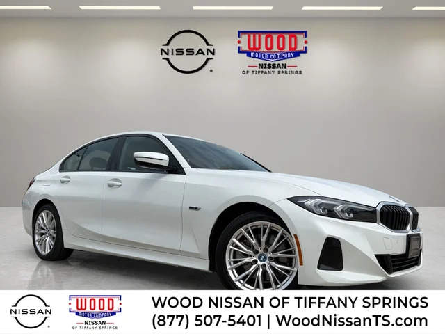 Pre-Owned 2023 BMW 330e xDrive