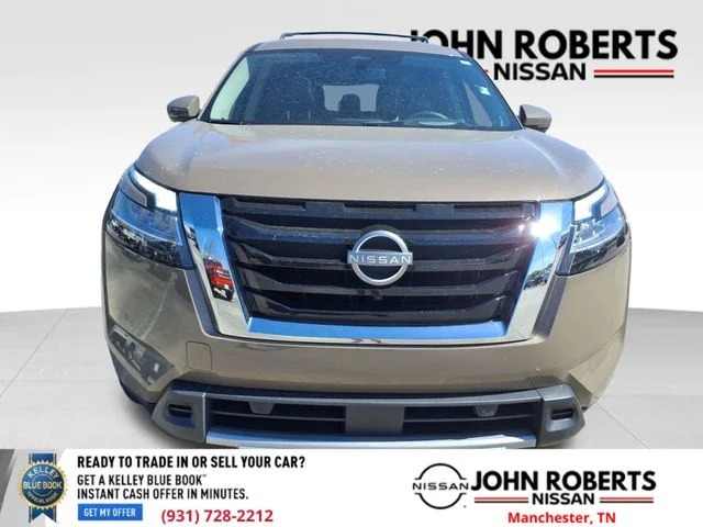 Used 2024 Beige Nissan Platinum image 14