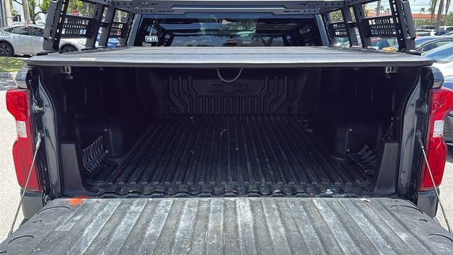 Used 2020 Shadow Gray Metallic Chevrolet Custom image 9