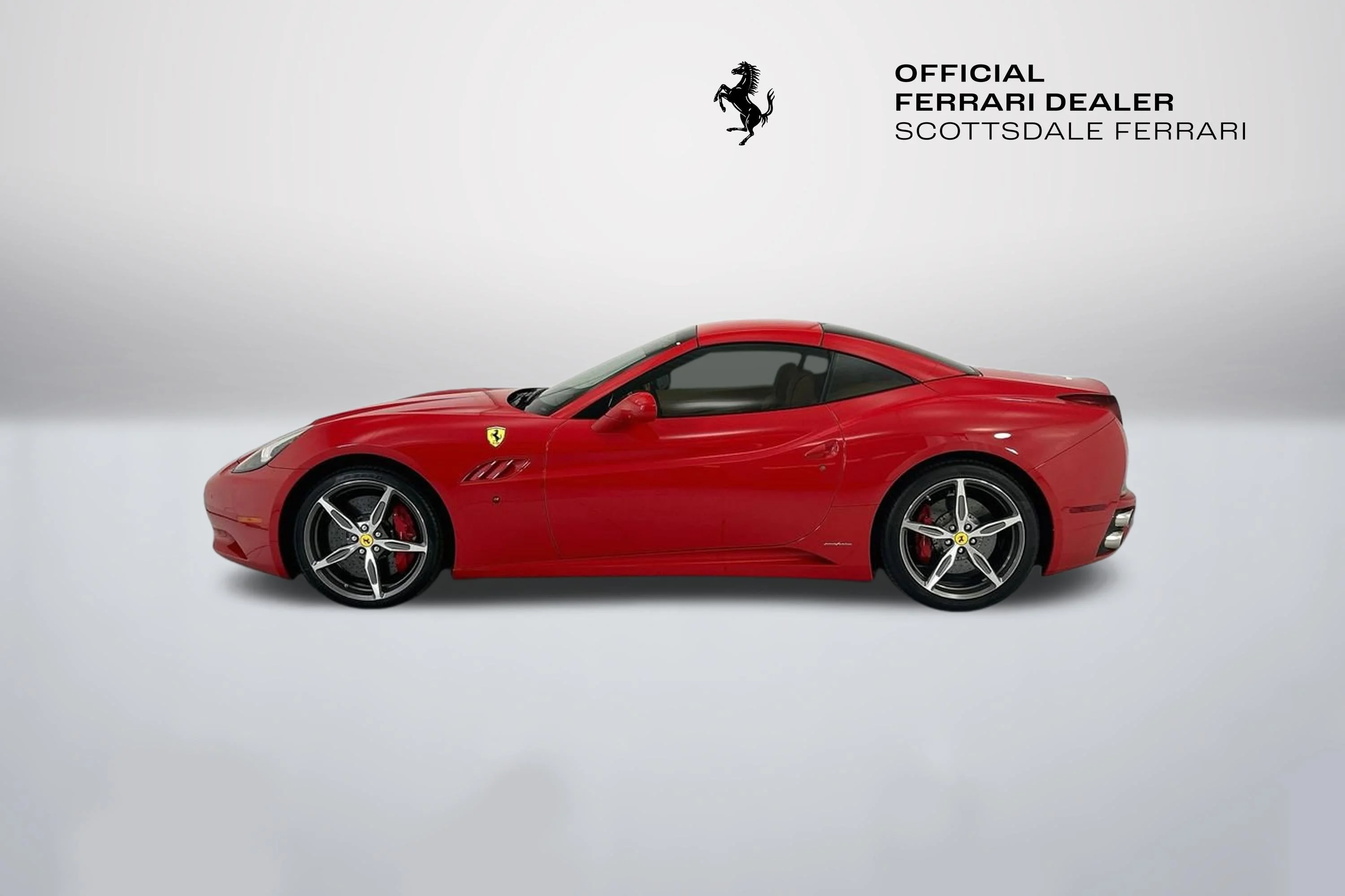 Used 2014 Rosso Corsa Ferrari Base image 16