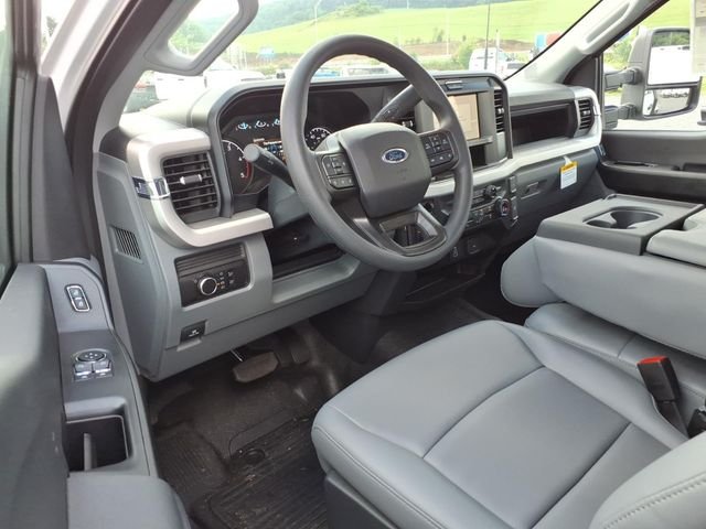 2026 Ford F-350 Super Duty Chassis Cab XL - Photo 22