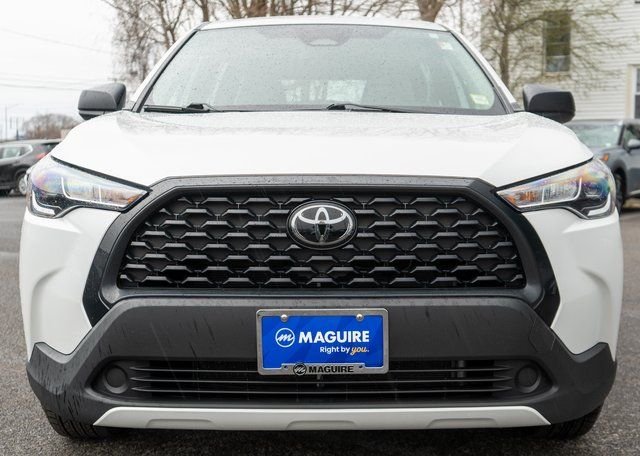 Used 2023 Beige Toyota L image 3