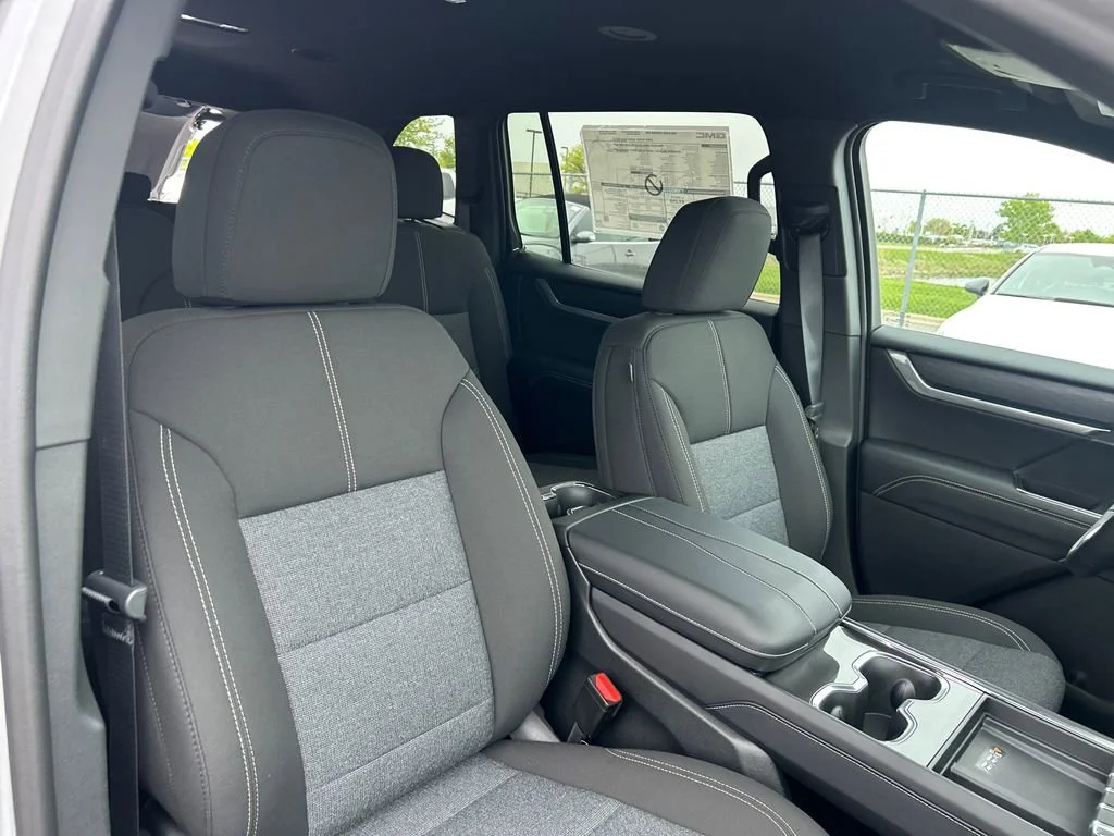 2026 GMC Acadia Elevation - Photo 38
