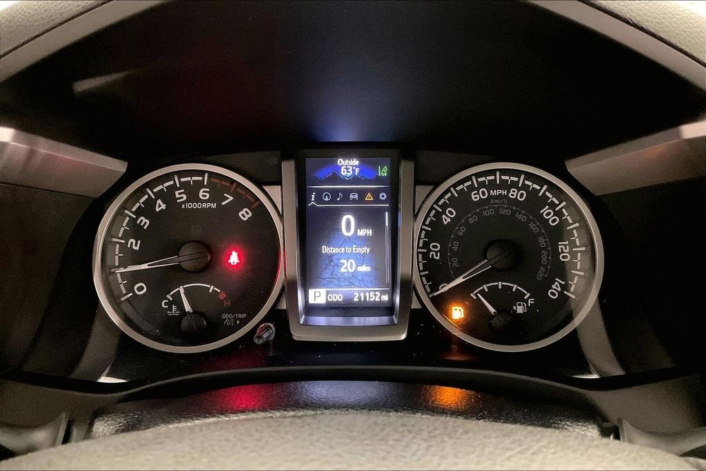 Used 2022 Gray Toyota SR5 image 25