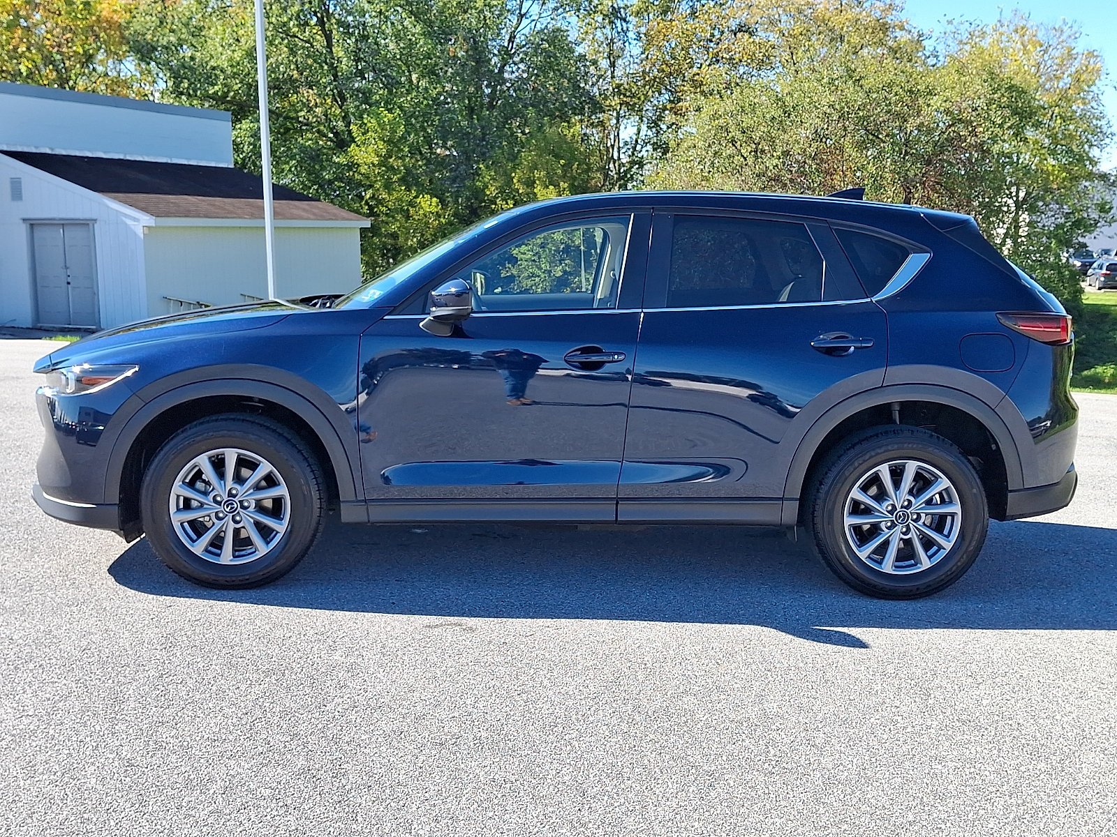 Certified Used 2023 Deep Crystal Blue Mica Mazda 2.5 S Preferred Package image 4