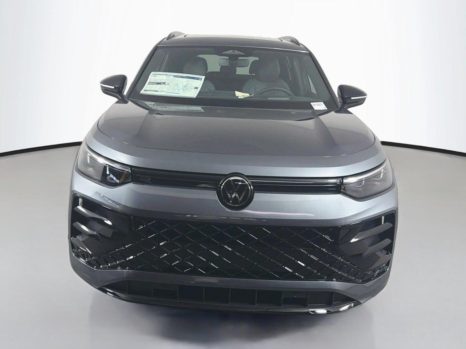 New 2026 Platinum Gray Metallic Volkswagen SE R-Line Black image 2