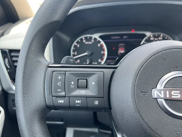 2023 Nissan Rogue SV - Photo 33