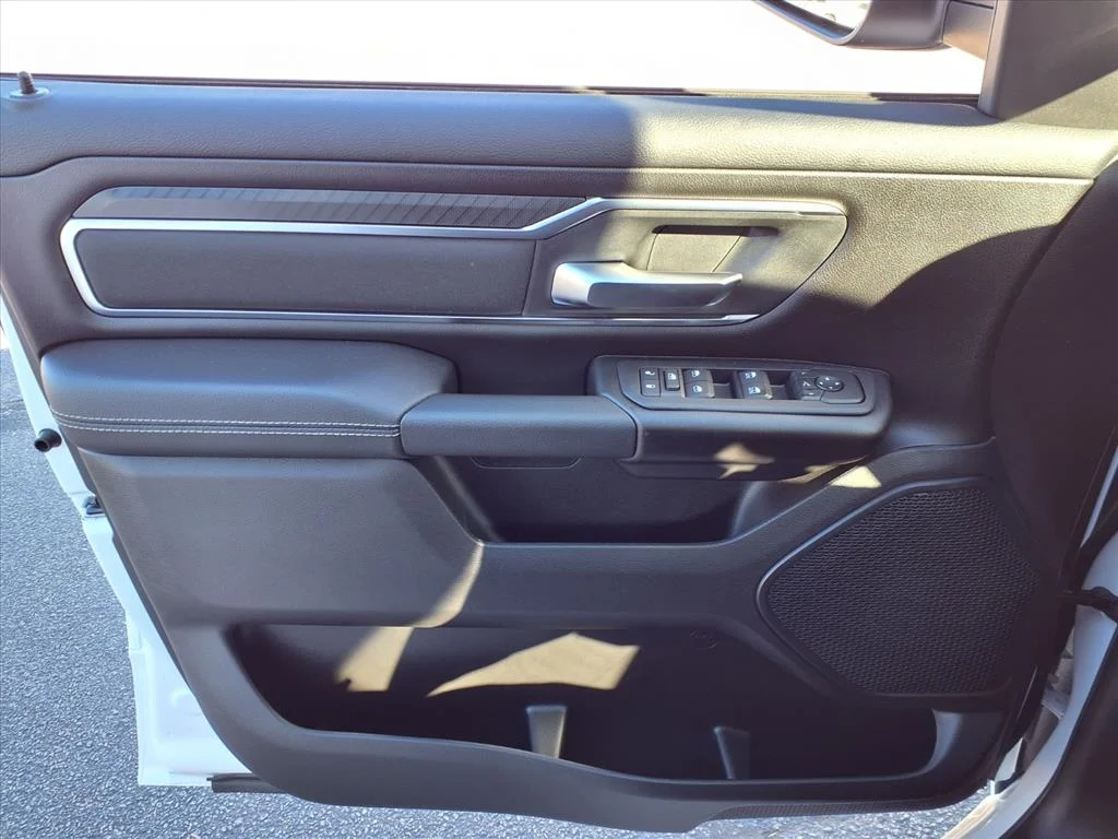 2026 RAM 1500 Big Horn/Lone Star - Photo 9