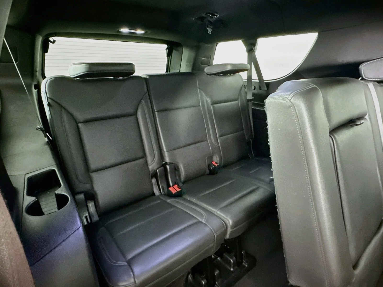 Used 2022 Black Chevrolet Z71 image 29