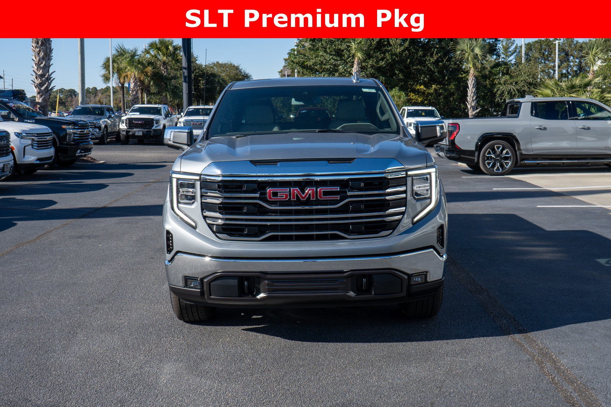 2026 GMC Sierra 1500 SLT - Photo 8