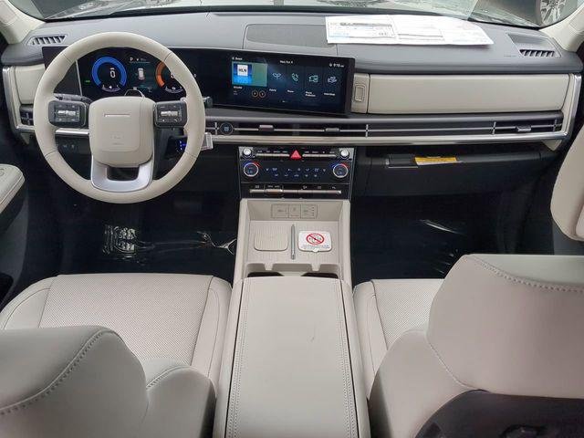 New 2025 Black Hyundai SEL image 15