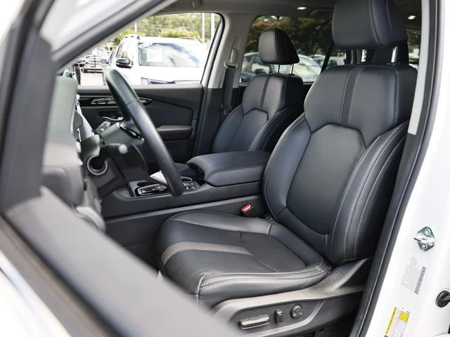 2025 Honda Pilot Touring - Photo 23
