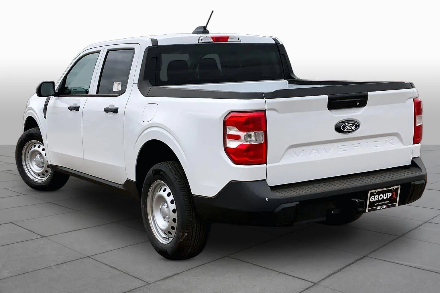 New 2026 Oxford White Ford XL image 12
