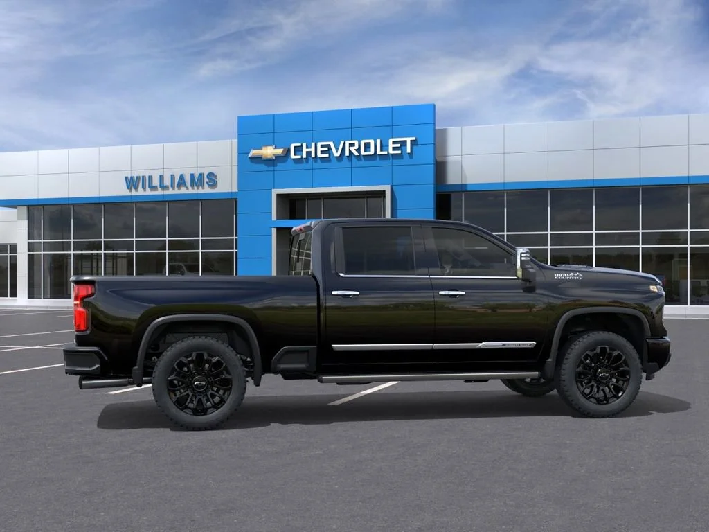 New 2026 Black Chevrolet High Country image 5