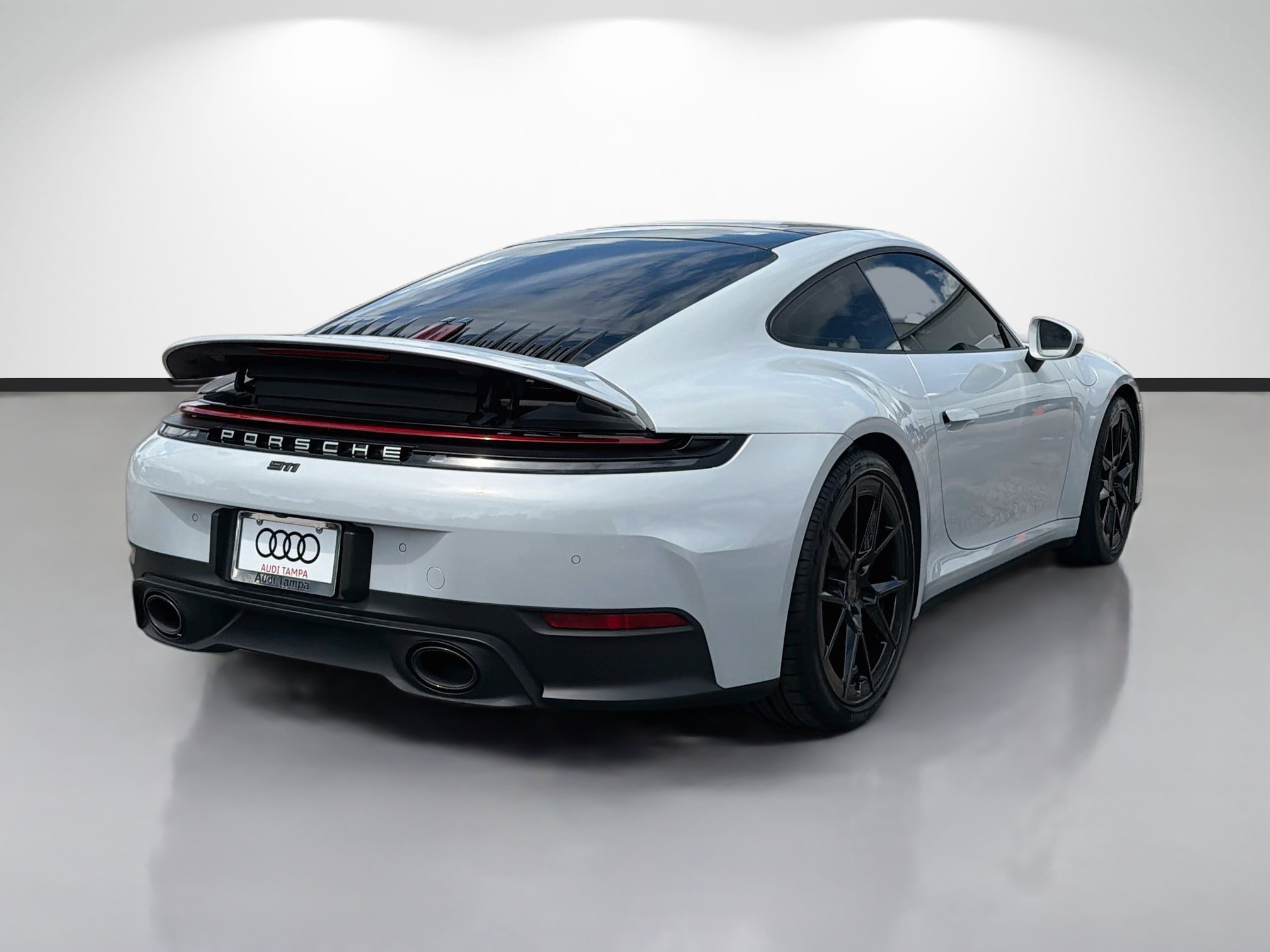 Used 2025 White Porsche Carrera image 3