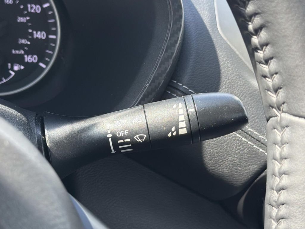 Used 2024 Gray Nissan SV image 31