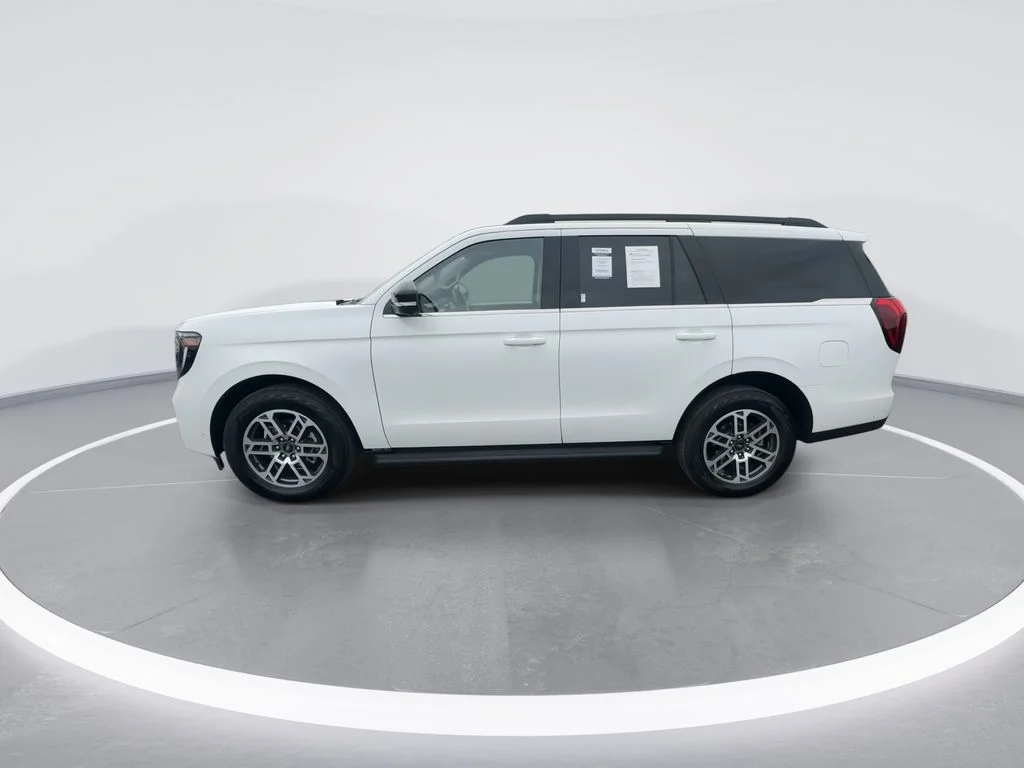 Used 2025 White Ford Active image 5