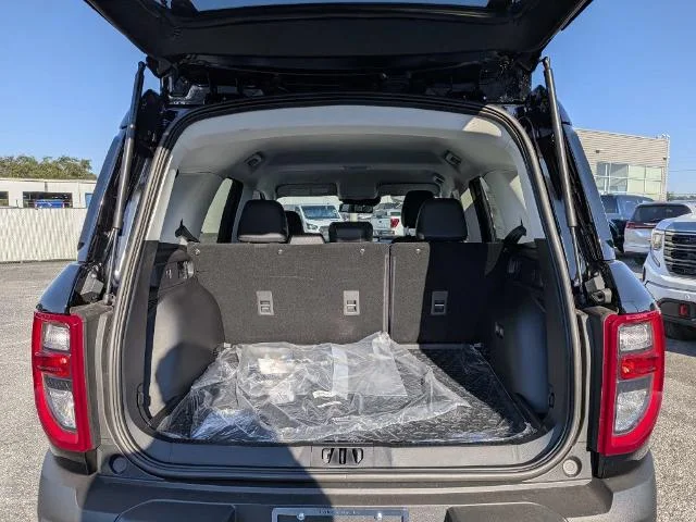 New 2026 Shadow Black Ford Outer Banks® image 40
