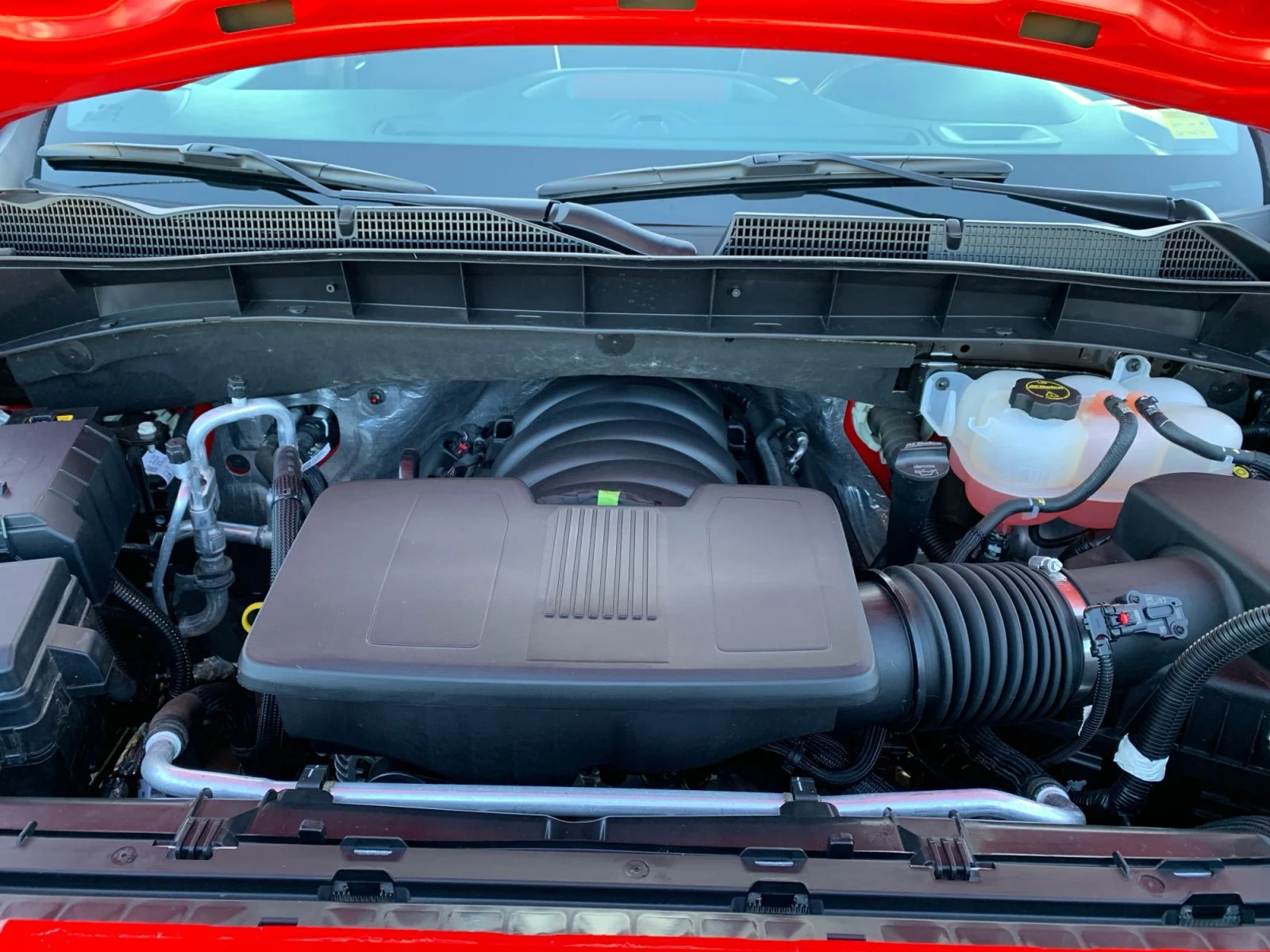 Used 2025 Cardinal Red GMC Pro image 20
