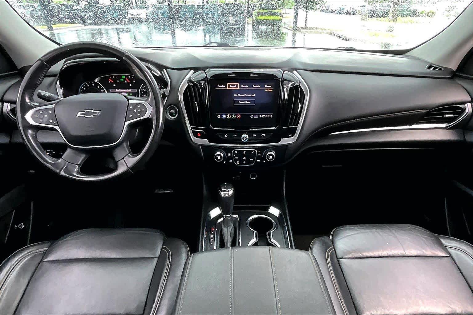 Used 2020 Cajun Red Tintcoat Chevrolet RS image 16