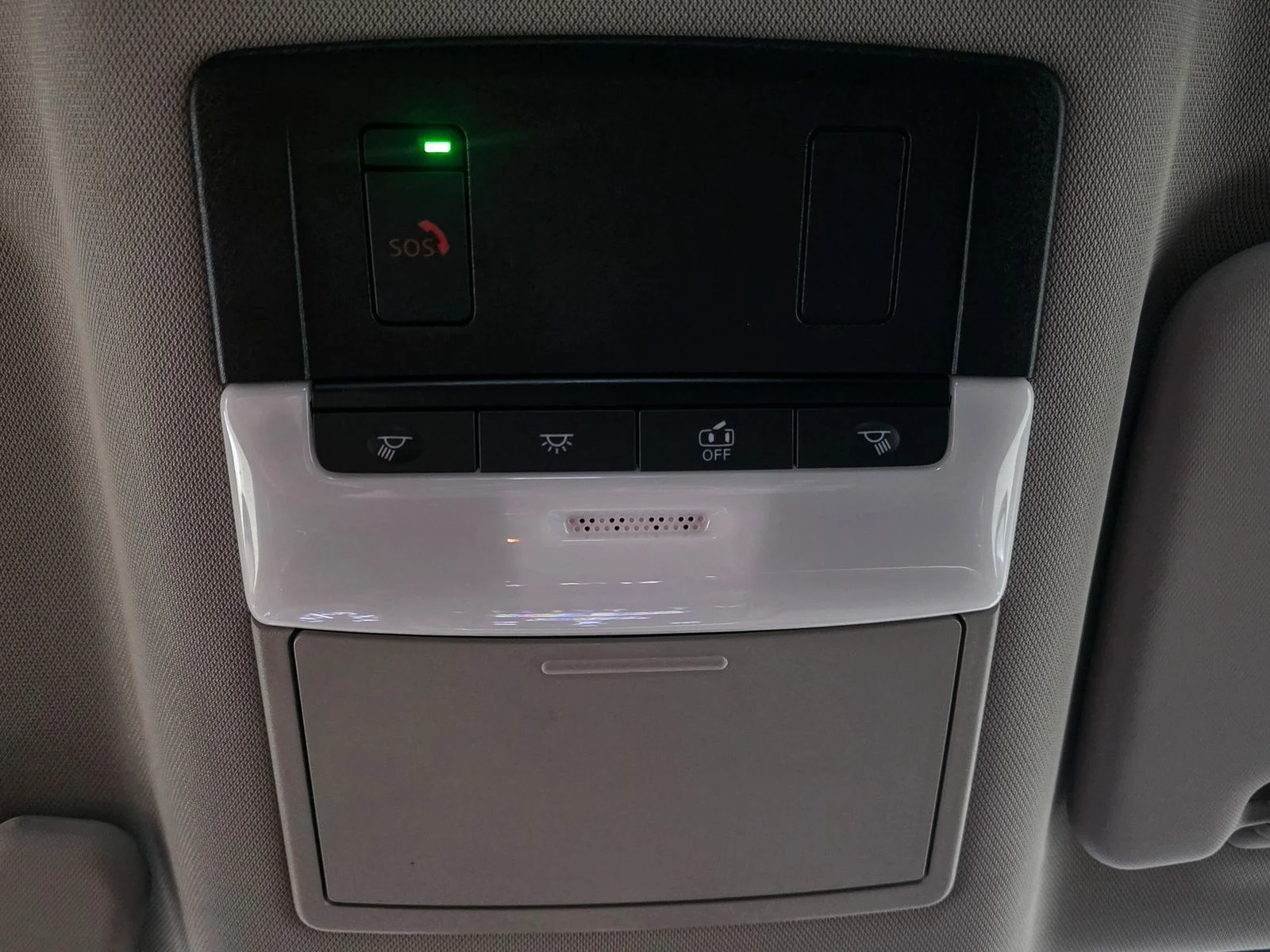 Used 2023 Gray Nissan SV image 30