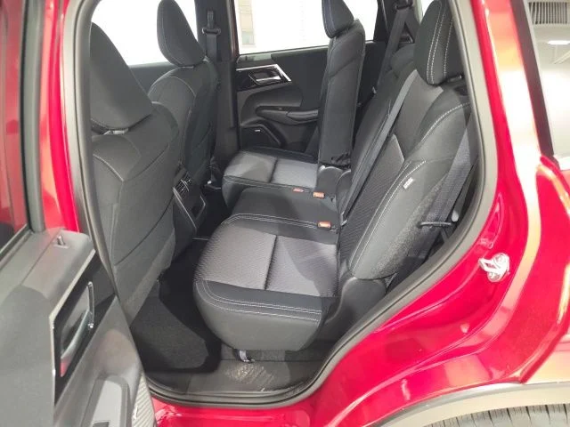 New 2026 Red Mitsubishi ES image 17