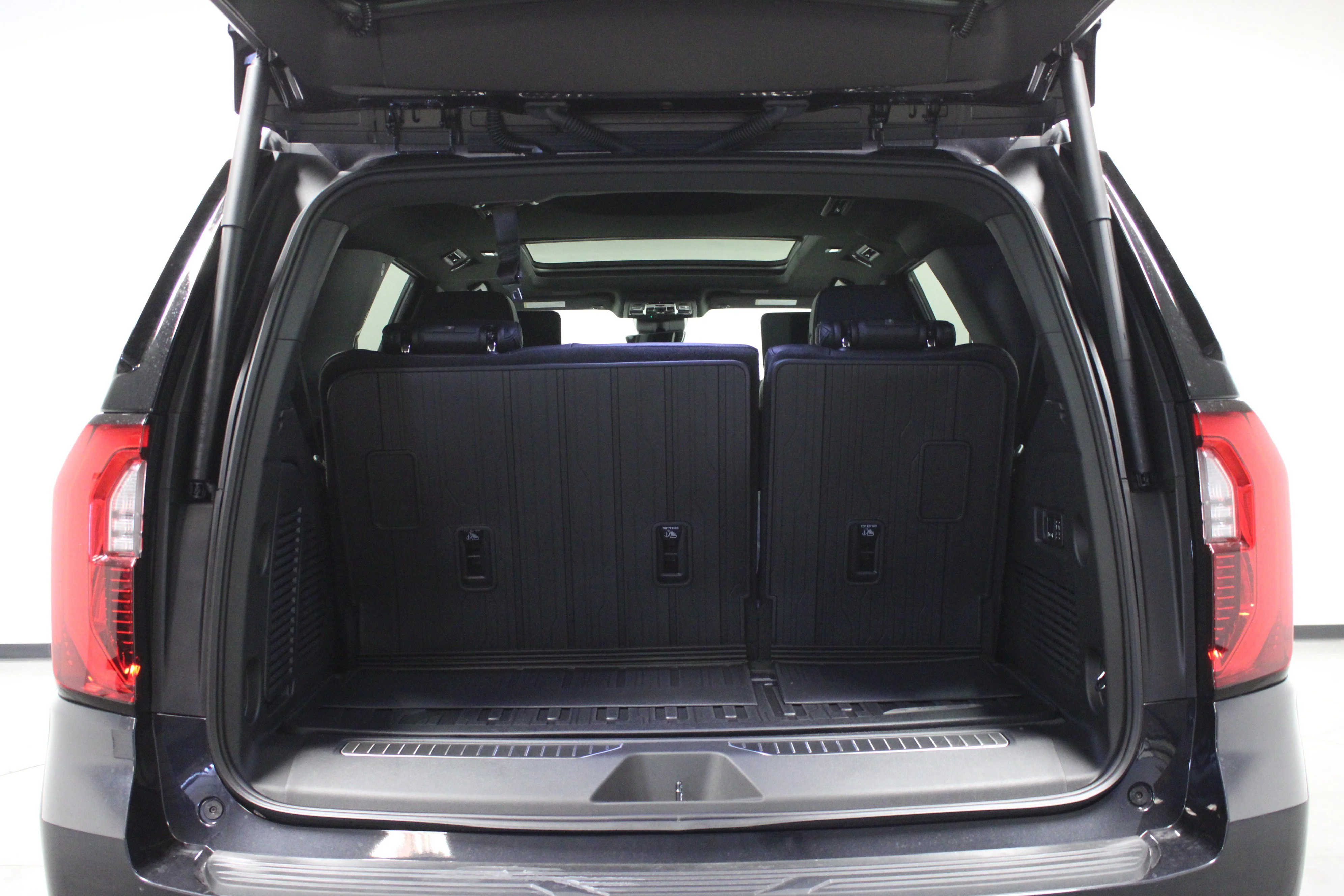New 2026 Titanium Rush Metallic GMC Denali image 16