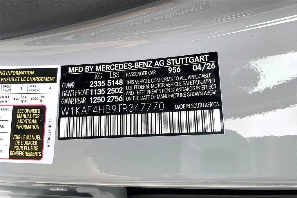 New 2026  Mercedes-Benz C 300 image 13
