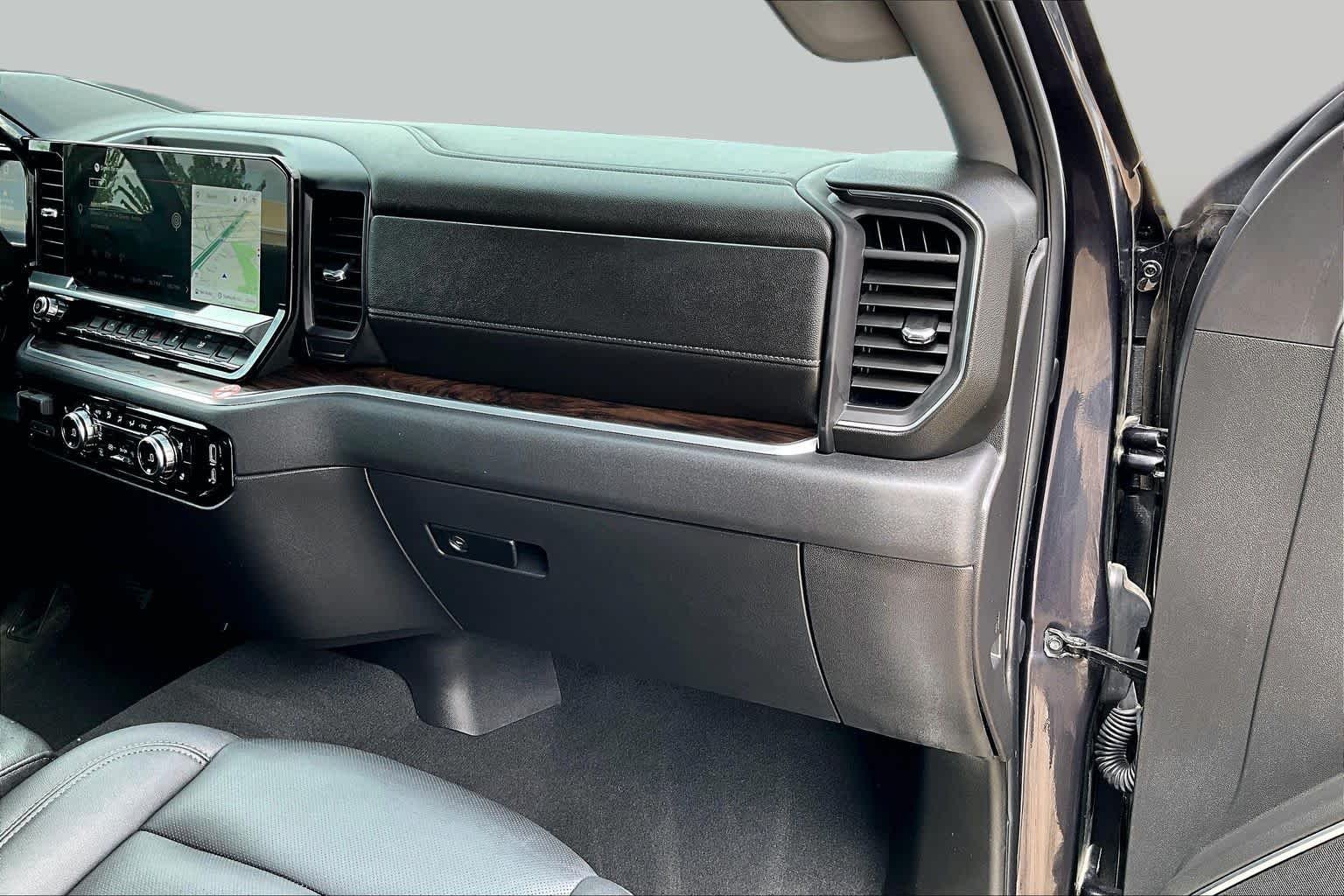 Used 2026 Titanium Rush Metallic GMC SLT image 19